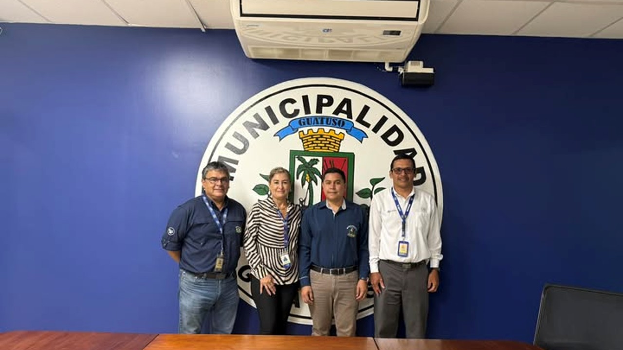 Reunión con personeros del ICE